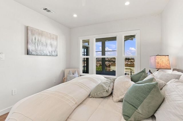 83 Shakespeare Street, Daly City, CA 94014