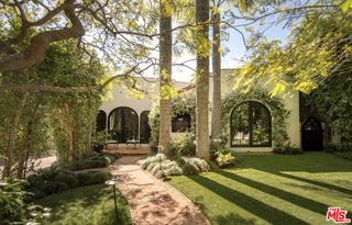 819 N La Jolla Avenue, Los Angeles, CA 90046