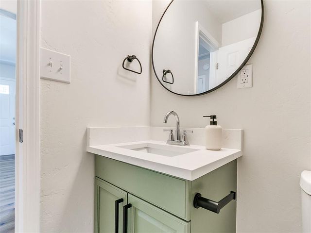 1808 Elm Drive, Del City, OK 73115