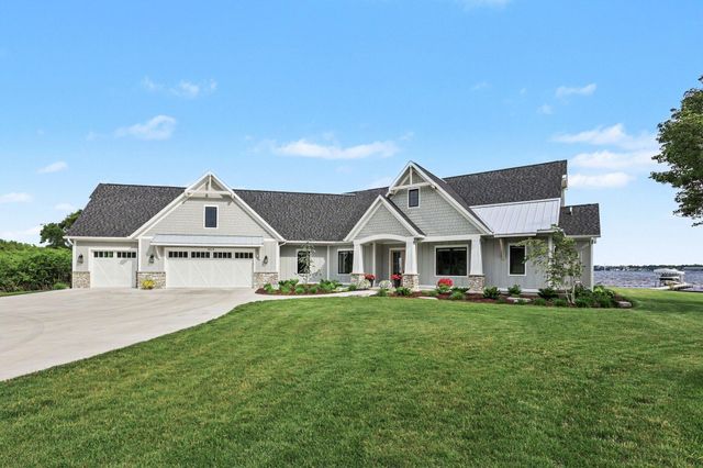 1019 Moorings Court, North Muskegon City, MI 49445