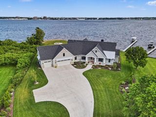 1019 Moorings Court, North Muskegon City, MI 49445