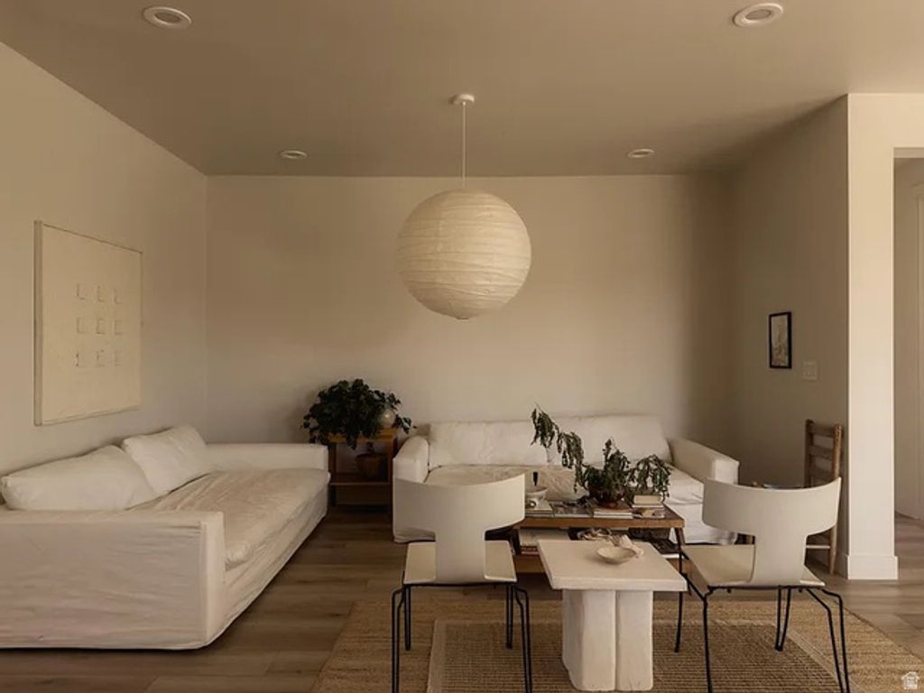 Image 6 of property listing at 772 W RUST BLUFF DR, St. George, UT 84790