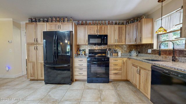 8042 COUNTY LINE Road, Melrose, FL 32666