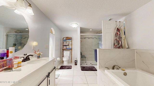 8042 COUNTY LINE Road, Melrose, FL 32666