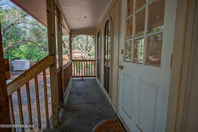 8042 COUNTY LINE Road, Melrose, FL 32666