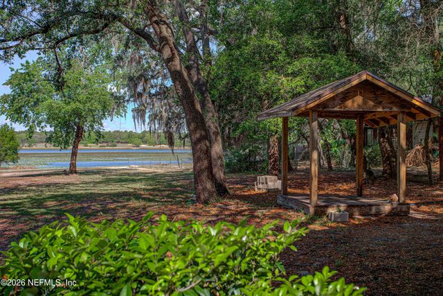 8042 COUNTY LINE Road, Melrose, FL 32666