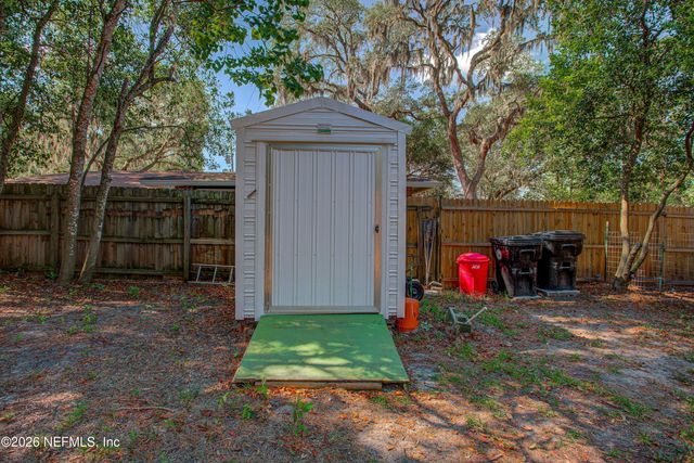 8042 COUNTY LINE Road, Melrose, FL 32666
