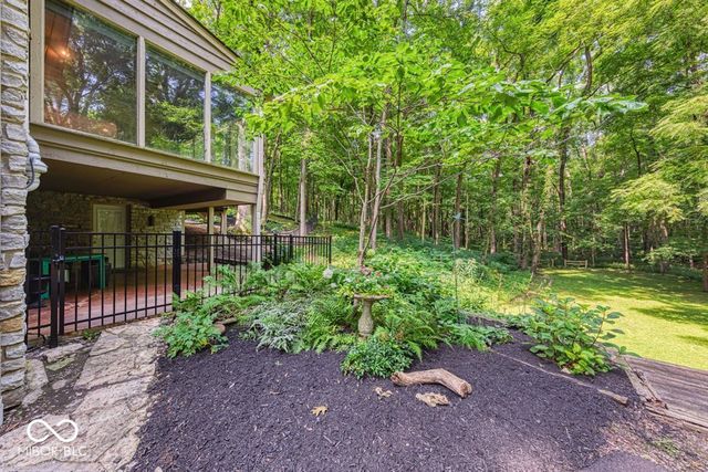 12 Mill Run Court, Fishers, IN 46038