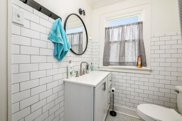 1609-1611 Richmond Avenue, Columbus, OH 43203