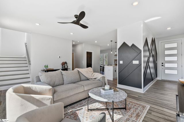 645 Canterbury Road, Piedmont, SC 29673