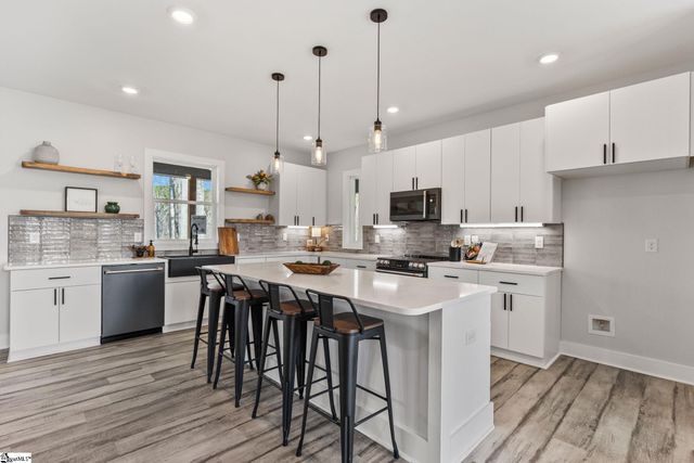 645 Canterbury Road, Piedmont, SC 29673