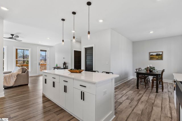 645 Canterbury Road, Piedmont, SC 29673