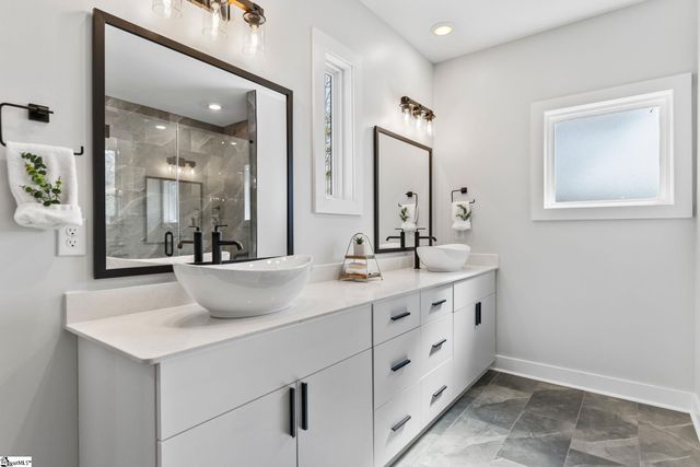 645 Canterbury Road, Piedmont, SC 29673