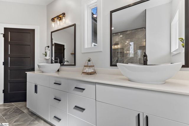 645 Canterbury Road, Piedmont, SC 29673