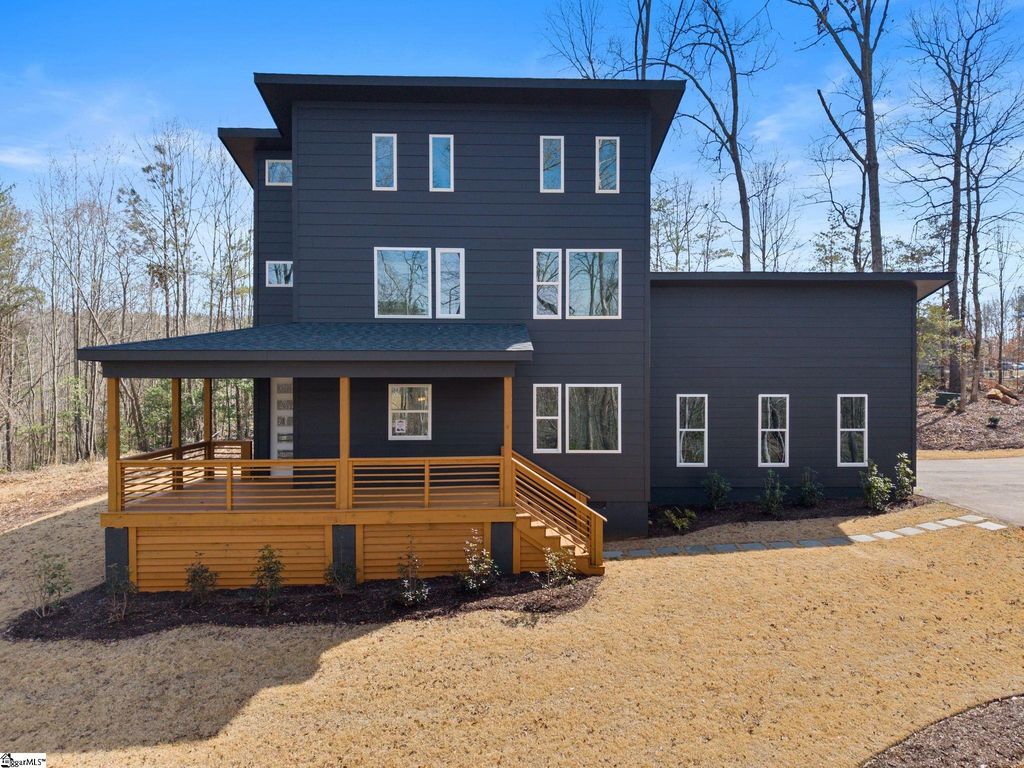 645 Canterbury Road, Piedmont, SC 29673