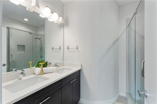 415 Gartrell SE Street 15, Atlanta, GA 30312