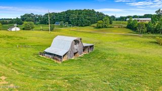 000 County Road 429, Englewood, TN 37329