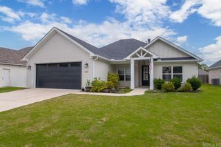 1428 Woolridge Dr, Benton, AR 72019