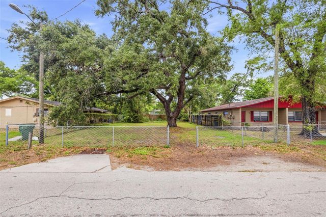 1706 E IDELL STREET, Tampa, FL 33604