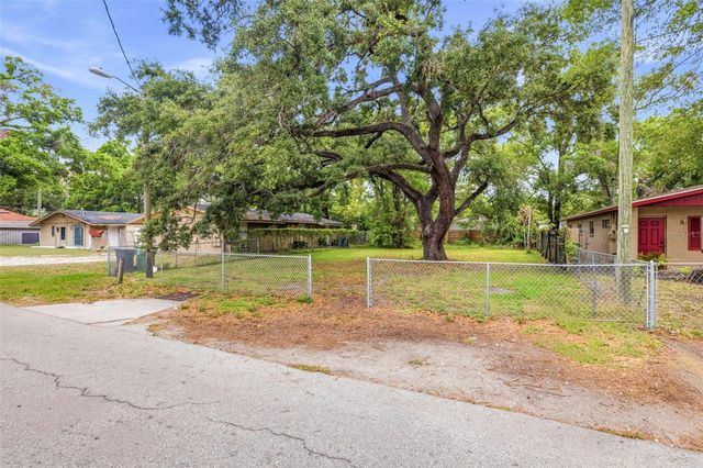1706 E IDELL STREET, Tampa, FL 33604