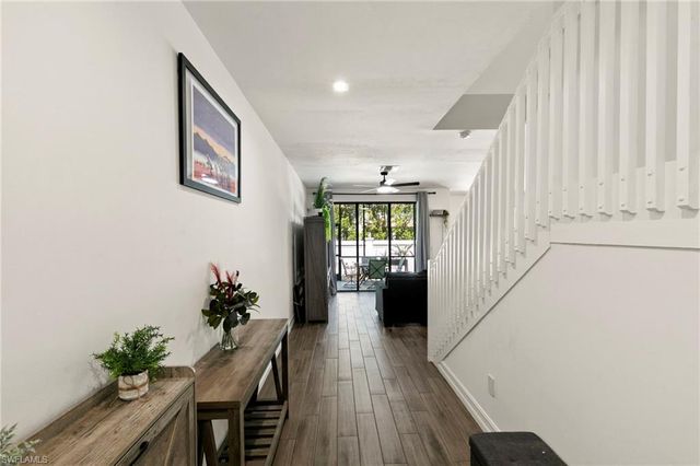 7598 Rockefeller DR, Naples, FL 34119