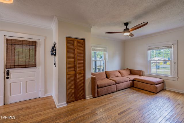 314 Merry Drive, Elizabethton, TN 37643