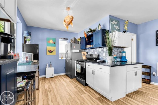 7860 Belle Brae Lane, Ira, MI 48023