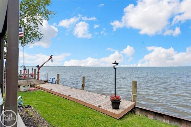7860 Belle Brae Lane, Ira, MI 48023