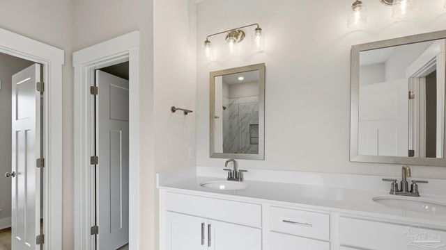 5888 Greenfield St, Pace, FL 32571