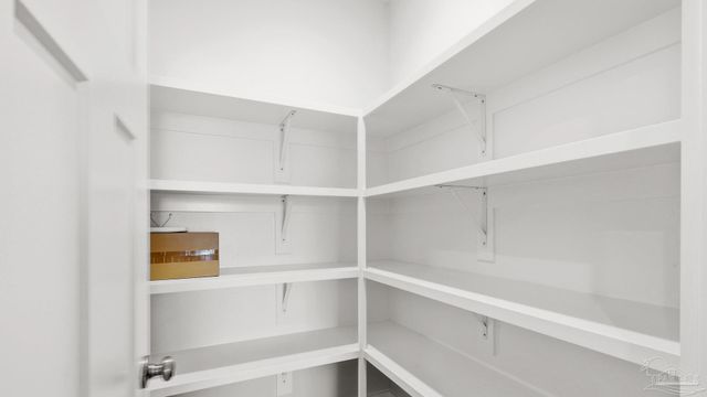 5888 Greenfield St, Pace, FL 32571