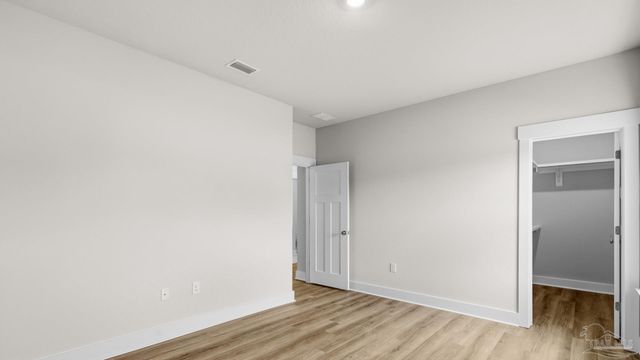 5888 Greenfield St, Pace, FL 32571