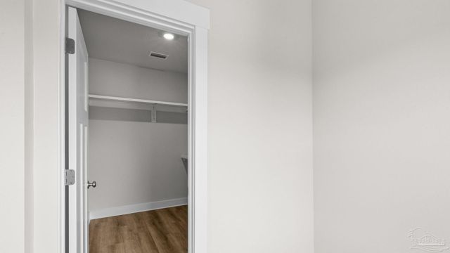 5888 Greenfield St, Pace, FL 32571