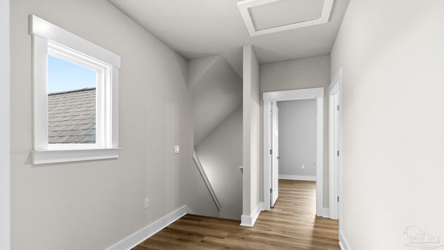 5888 Greenfield St, Pace, FL 32571