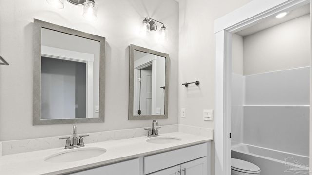 5888 Greenfield St, Pace, FL 32571