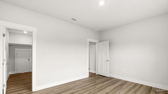 5888 Greenfield St, Pace, FL 32571