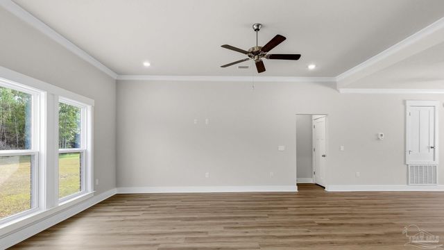 5888 Greenfield St, Pace, FL 32571