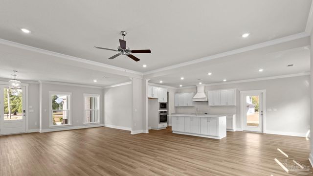 5888 Greenfield St, Pace, FL 32571