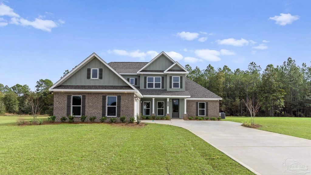 5888 Greenfield St, Pace, FL 32571