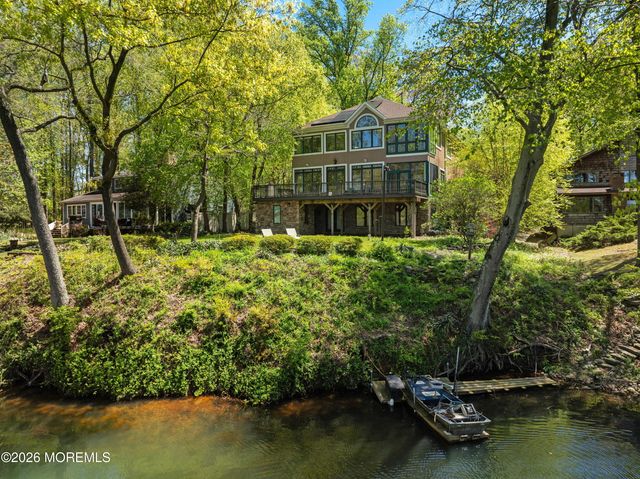 307 Lakeside Avenue, Colts Neck, NJ 07722