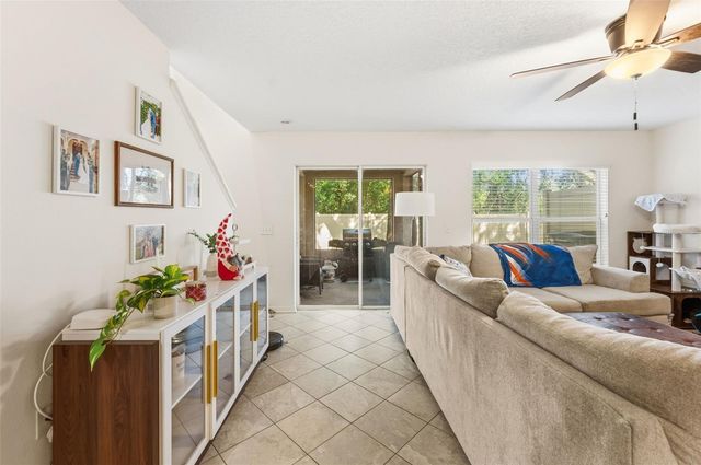 11646 MANGO RIDGE BOULEVARD, Seffner, FL 33584