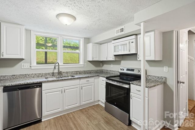 1120 Rita Avenue, Statesville, NC 28677