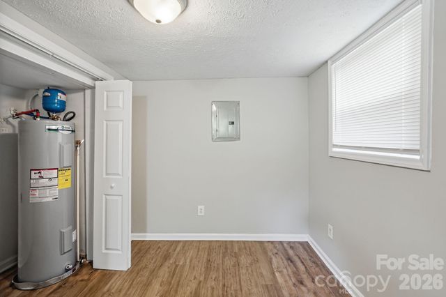 1120 Rita Avenue, Statesville, NC 28677