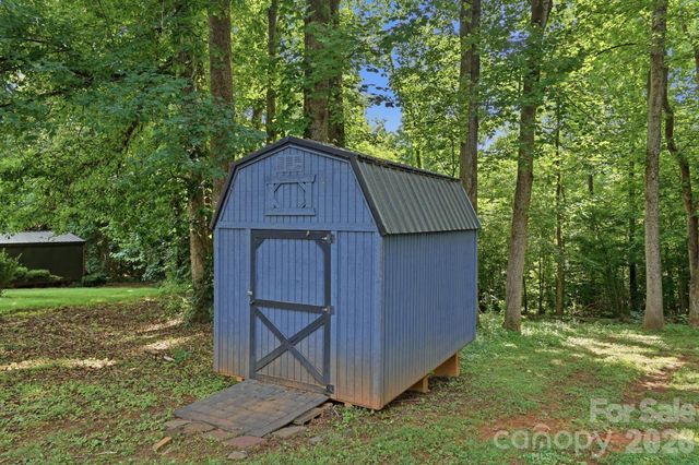 1120 Rita Avenue, Statesville, NC 28677