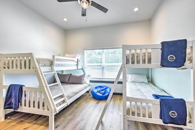 119 Hilltop Drive, Trinidad, TX 75163