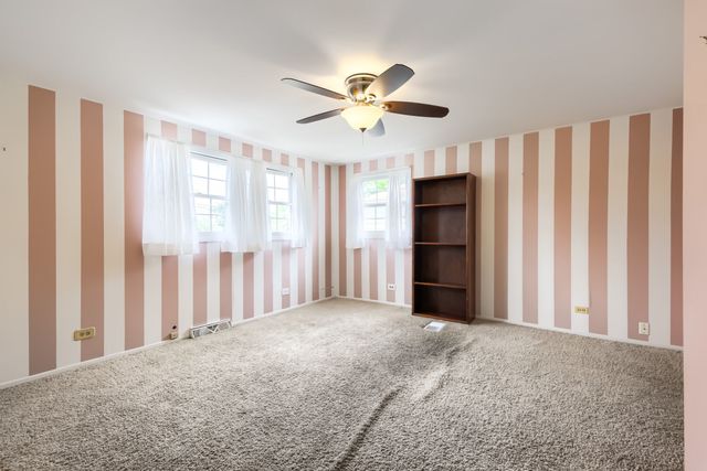 8060 S Kolmar Avenue, Chicago, IL 60652