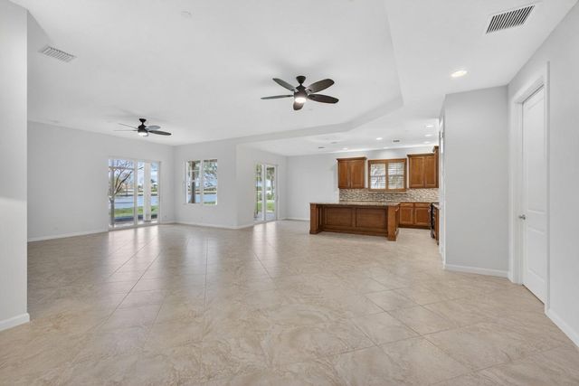 111 Tresana Boulevard 29, Jupiter, FL 33478