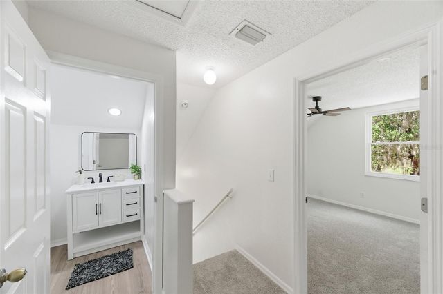 628 CAPE COD CIRCLE, Valrico, FL 33594