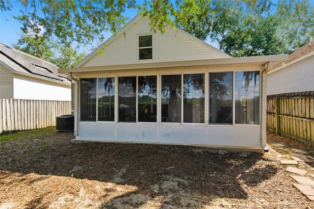 628 CAPE COD CIRCLE, Valrico, FL 33594