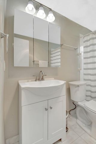 2131 NE 42nd Court 107e, Lighthouse Point, FL 33064