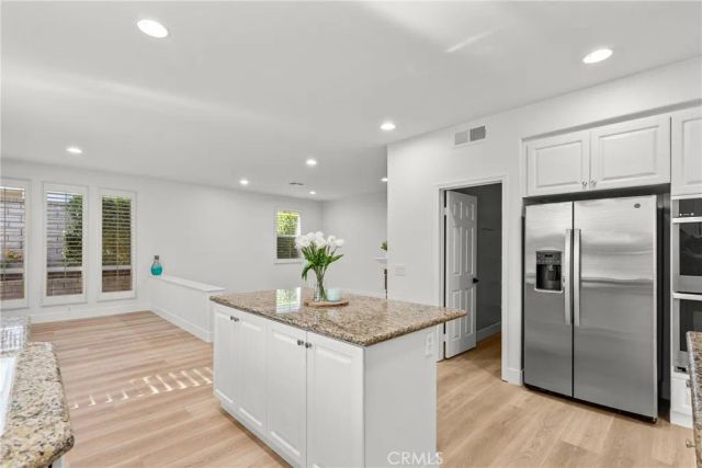 27605 Harwick, Valencia, CA 91354